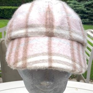 Burberry hat